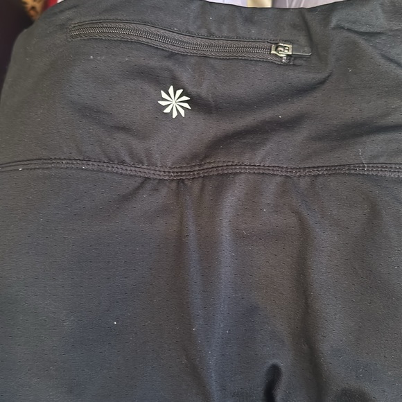 Athleta ST Black Reflective Decal Skort EUC - Picture 4 of 6